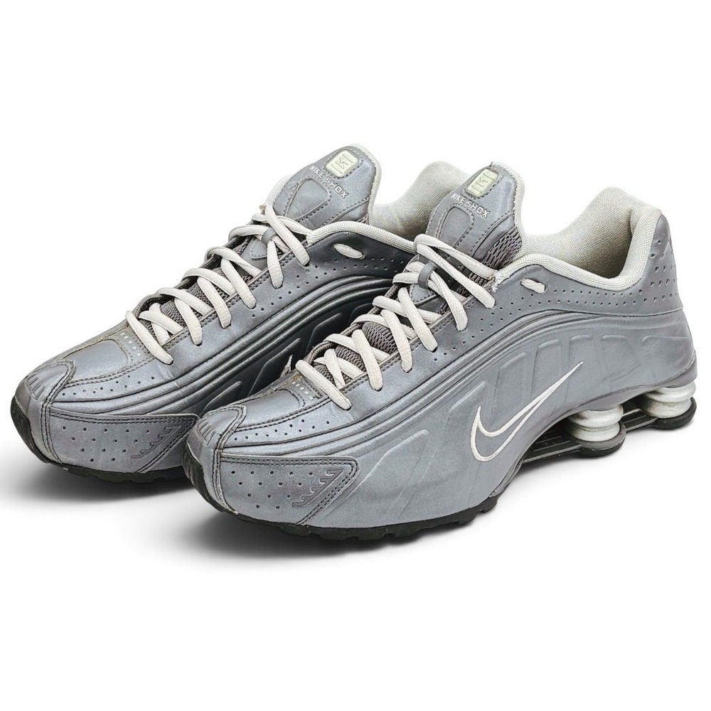 Nike Shox R4 Women's Size 9.5 Gray Metallic Silver 2009 Running Shoes 302874-005
